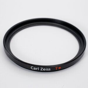 Sony Carl Zeiss 49mm T* Multi-Coated Clear Lens Protecting Filter LN